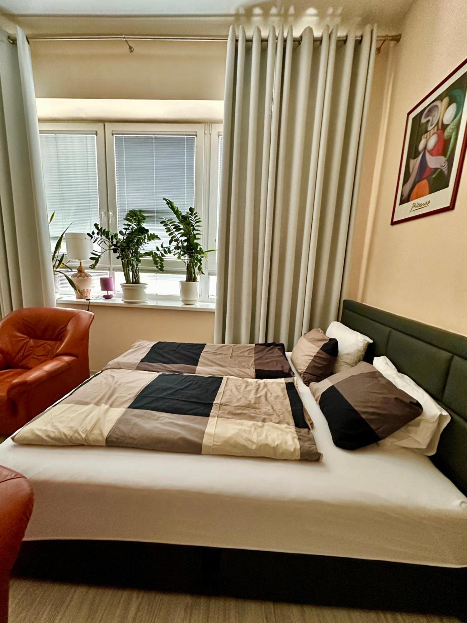 Princess Main Square Apartment โปปรัด ภายนอก รูปภาพ